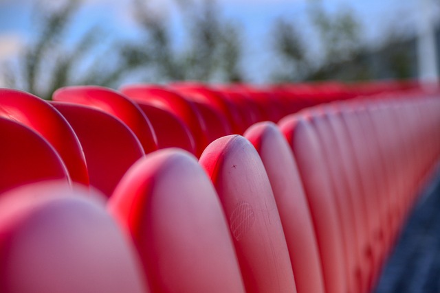 矛盾频发 矛盾频发